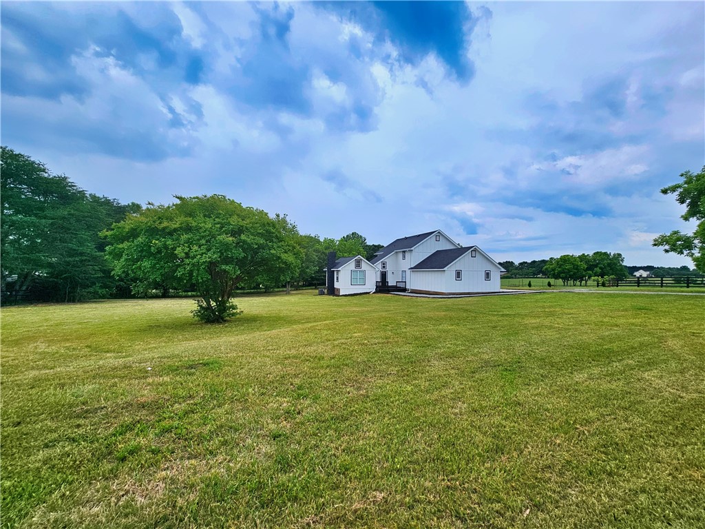 1535 Country Meadows Anderson, SC 29626 - Photo 2 of 28