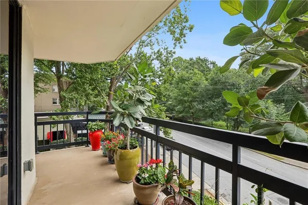 $2,950 | 1130 Piedmont Avenue Northeast, Unit 414, Atlanta, GA 30309
