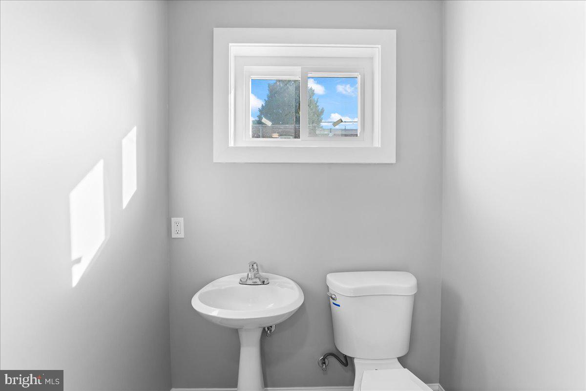 1422 Stapler Place Wilmington, DE 19806 - Photo 9 of 19