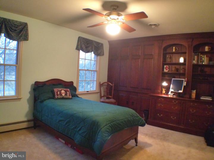 960 Camelot Road Furlong, PA 18925 - Photo 14 of 24 Bedroom 2