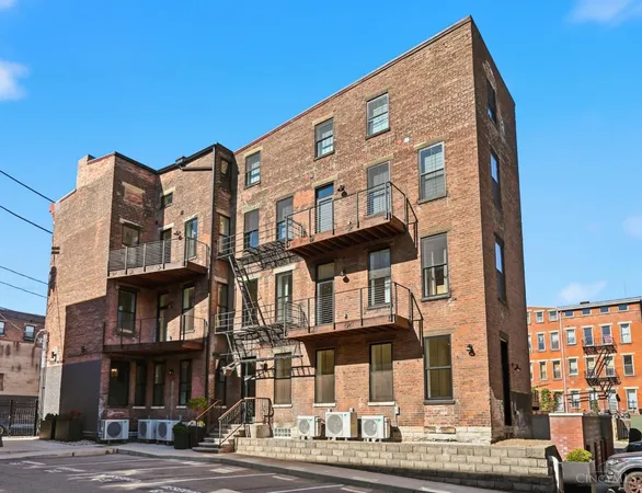 $259,000 | 1508 Pleasant Street, Unit 102, Cincinnati, OH 45202