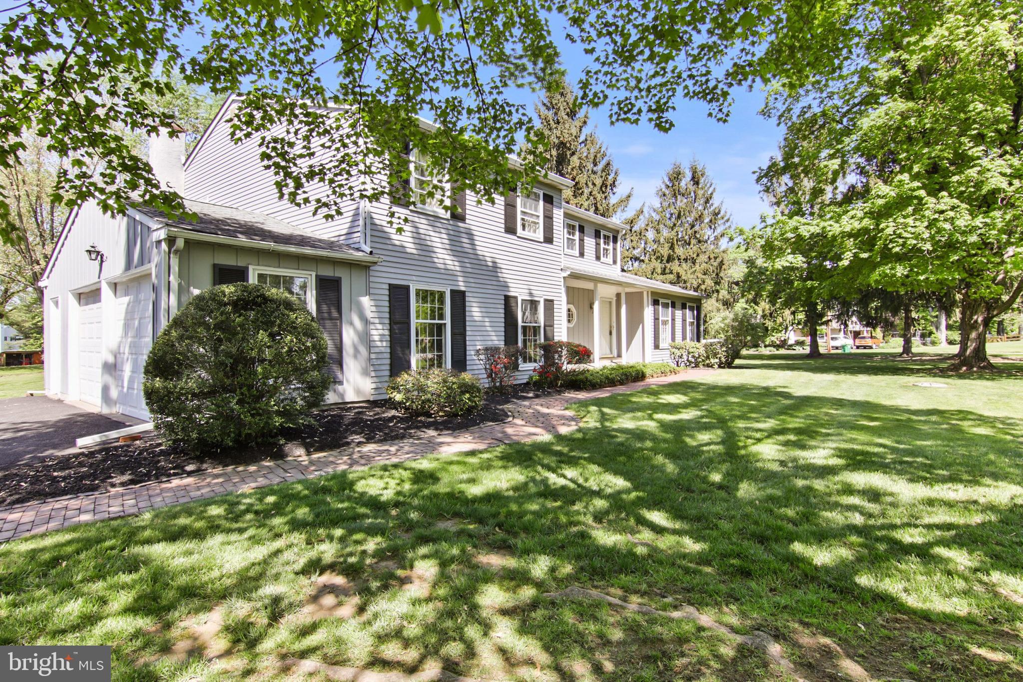 22 Squirrel Road Doylestown, PA 18901 - Photo 3 of 49