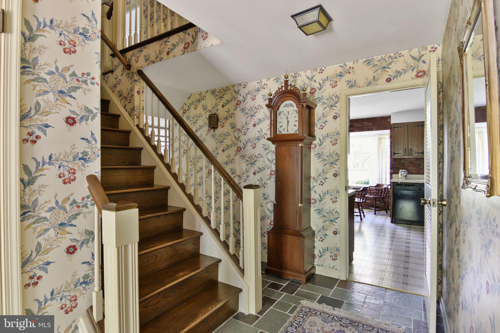 22 Squirrel Road Doylestown, PA 18901 - Photo 8 of 49