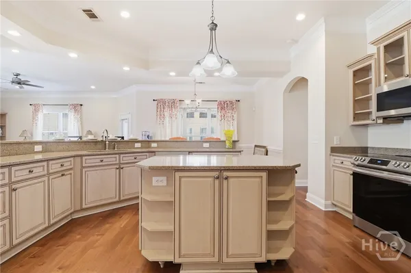 $399,999 | 1701 River Oaks Drive, Richmond Hill, GA 31324