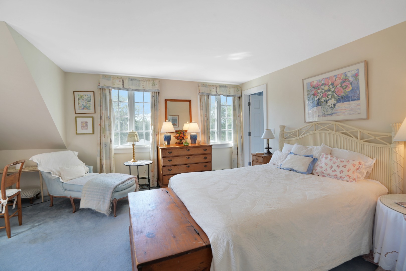 19 Kitts Field Circle Edgartown, MA 02539 - Photo 31 of 69 a bedroom with a bed and a couch