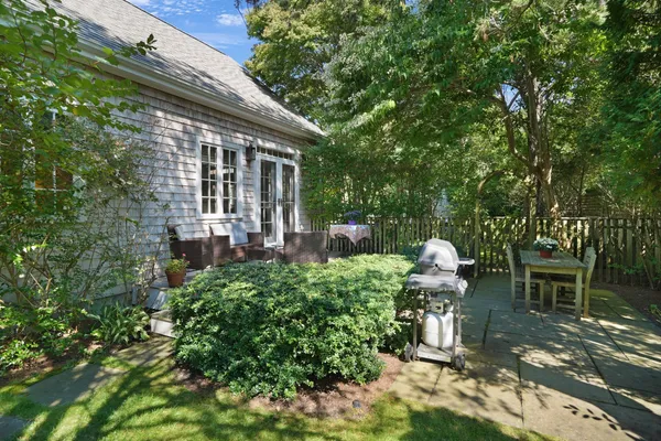 $4,175,000 | 19 Kitts Field Circle, Edgartown, MA 02539