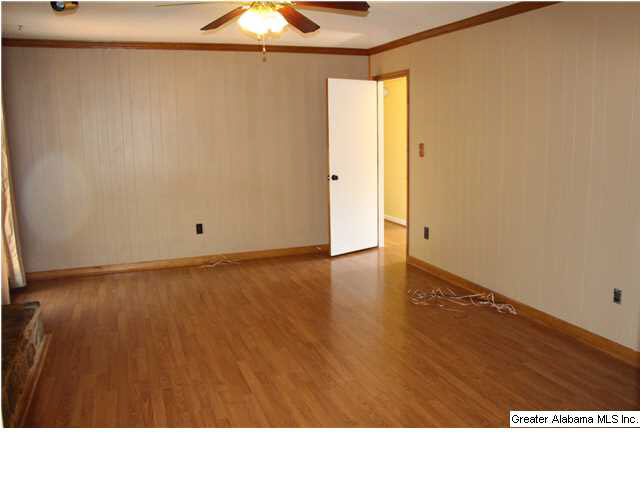 1520 Caribbean Circle Alabaster, AL 35007 - Photo 10 of 32