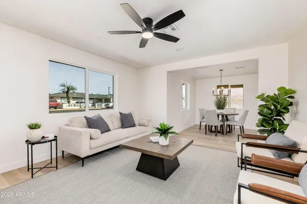 $349,900 | 3823 West Earll Drive, Phoenix, AZ 85019