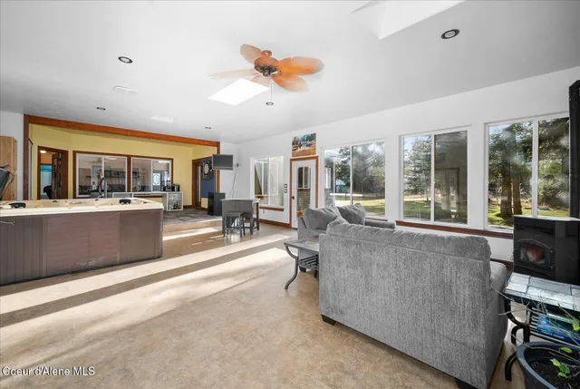 $899,000 | 4529 East Diagonal Road, Rathdrum, ID 83858