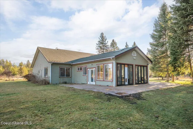 $899,000 | 4529 East Diagonal Road, Rathdrum, ID 83858