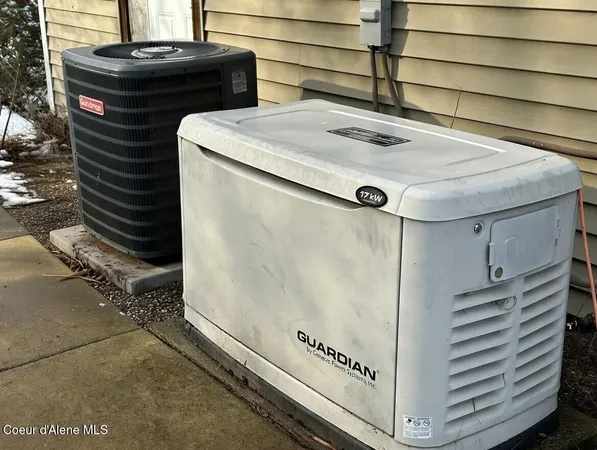 $879,000 | 4529 East Diagonal Road, Rathdrum, ID 83858