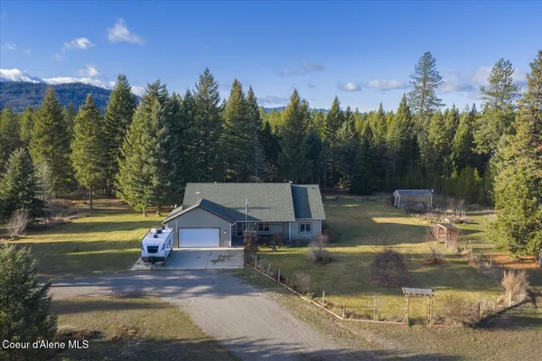 $879,000 | 4529 East Diagonal Road, Rathdrum, ID 83858