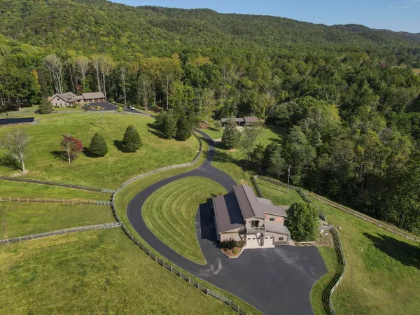 $2,100,000 | 5600 Mt Tabor Road, Blacksburg, VA 24060