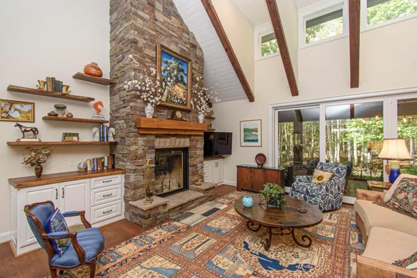 $2,100,000 | 5600 Mt Tabor Road, Blacksburg, VA 24060