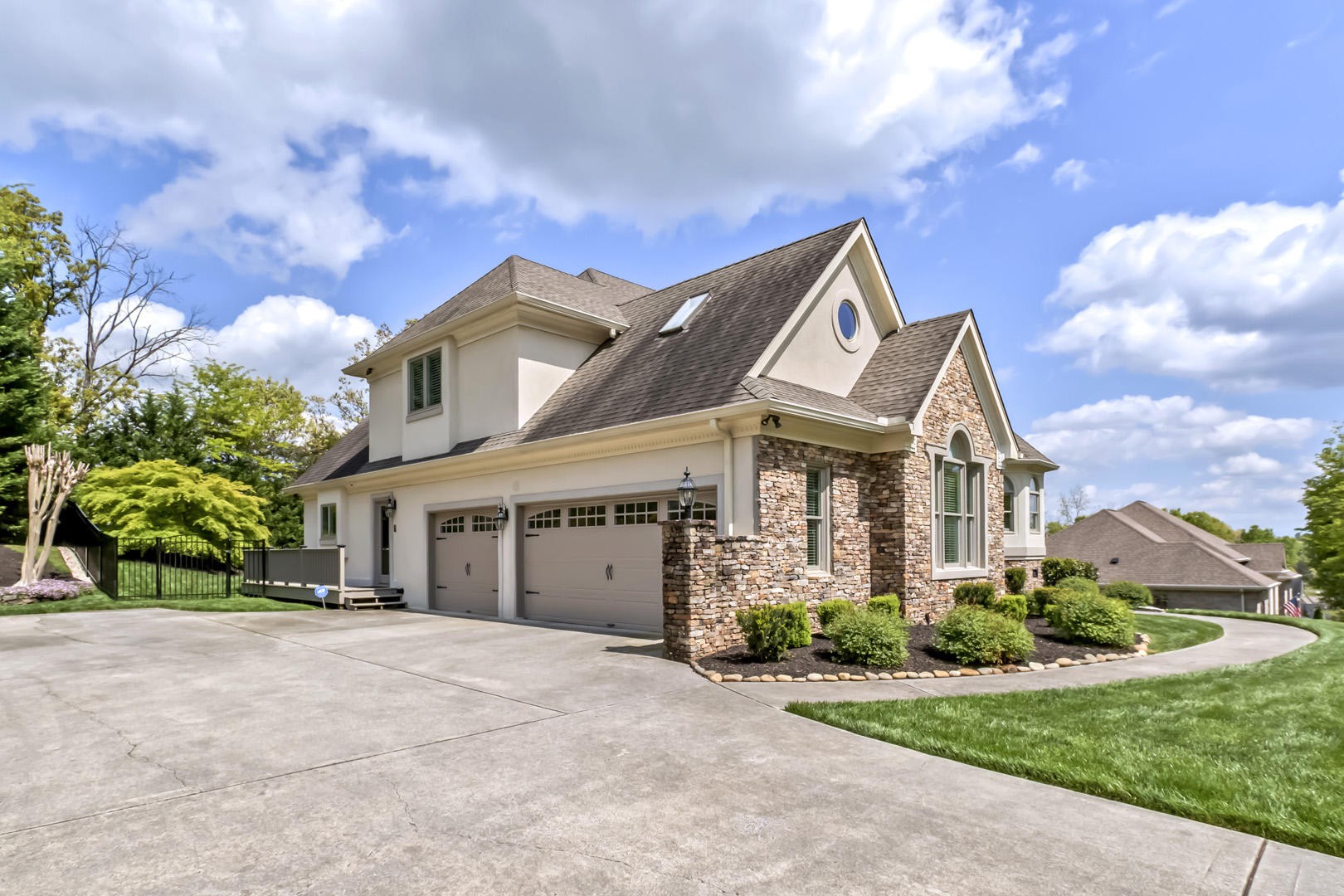 12542 Comblain Road Knoxville, TN 37934 - Photo 2 of 40 Gallery Image 2