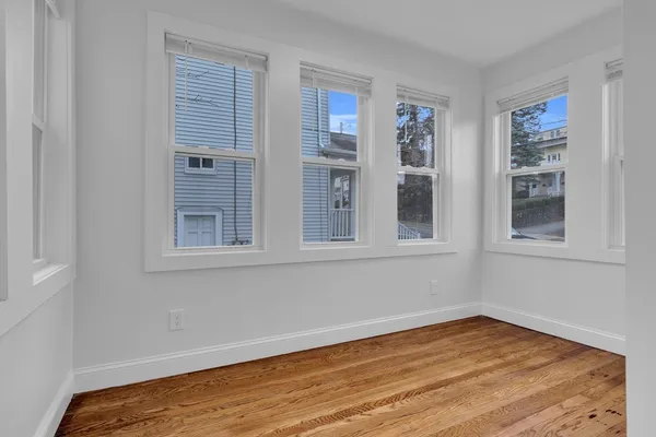 $4,000 | 116-118 White Street, Unit 118, Belmont, MA 02478