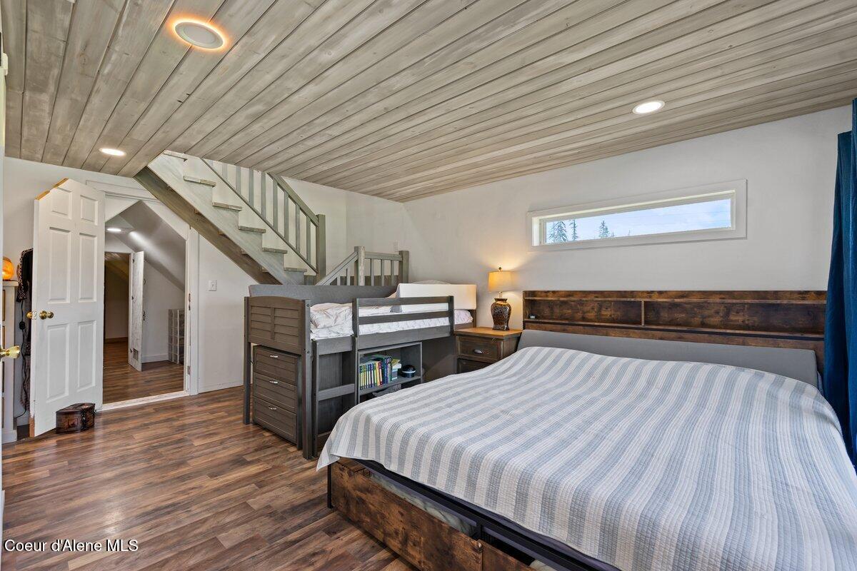 929 Irish Road Sagle, ID 83860 - Photo 29 of 70 Bedroom 2 2 (6)