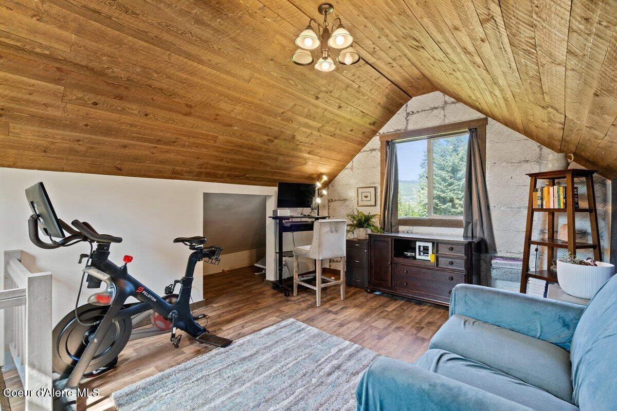 929 Irish Road Sagle, ID 83860 - Photo 38 of 70 Bonus Room 2 (3)