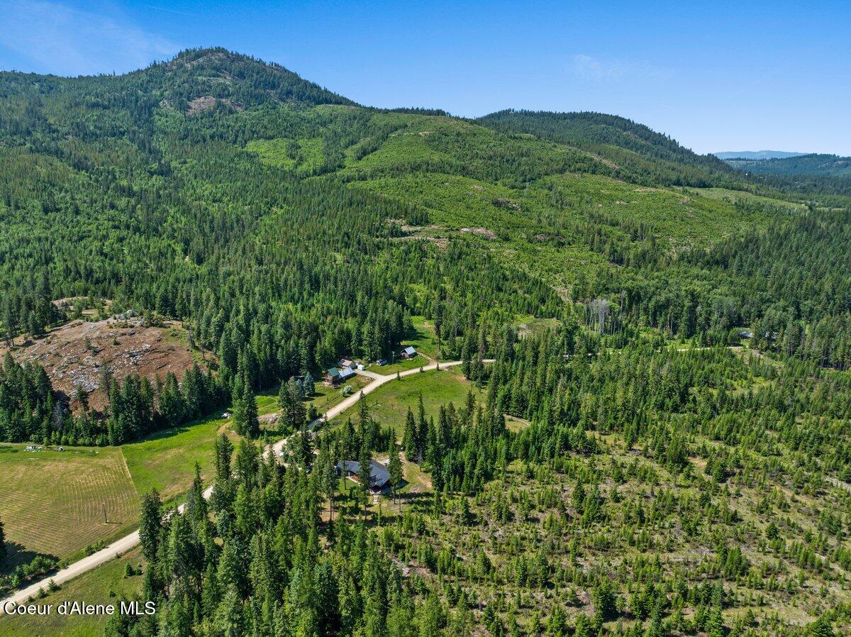 929 Irish Road Sagle, ID 83860 - Photo 59 of 70 Aerial front of property 4