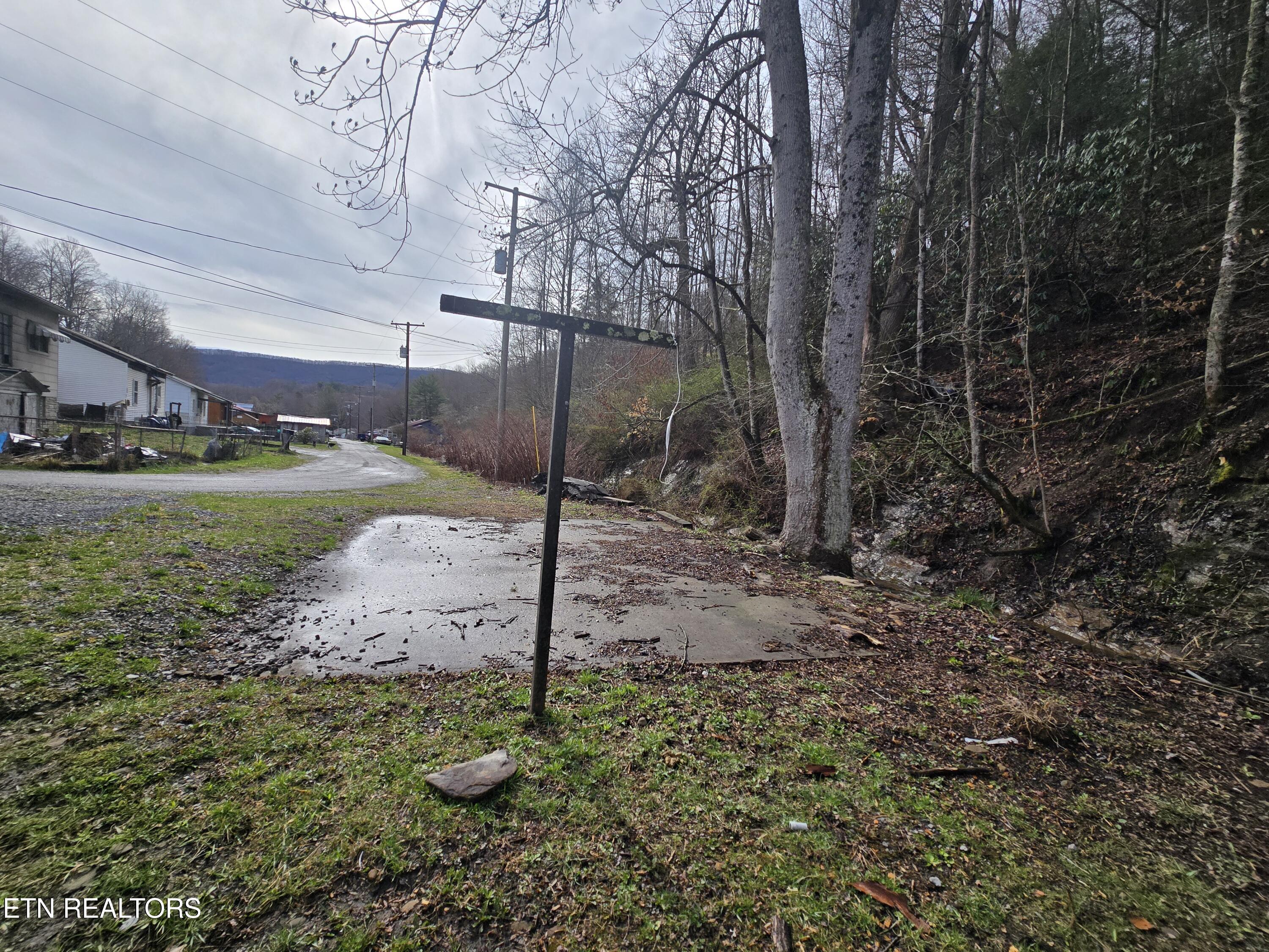 640 Exeter Road Appalachia, VA 24216 - Photo 39 of 40 20250324_104437