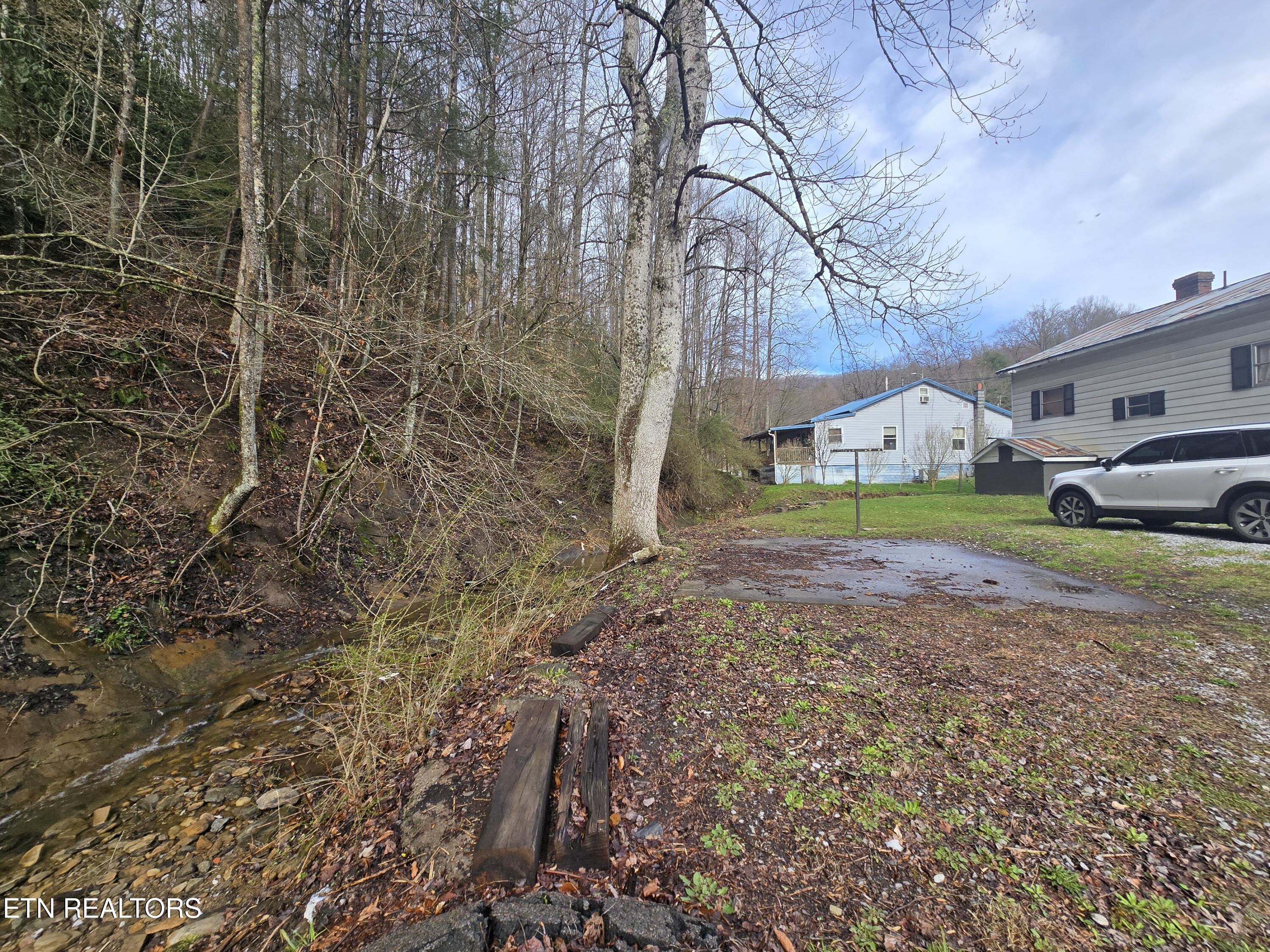 640 Exeter Road Appalachia, VA 24216 - Photo 7 of 40 20250324_104416