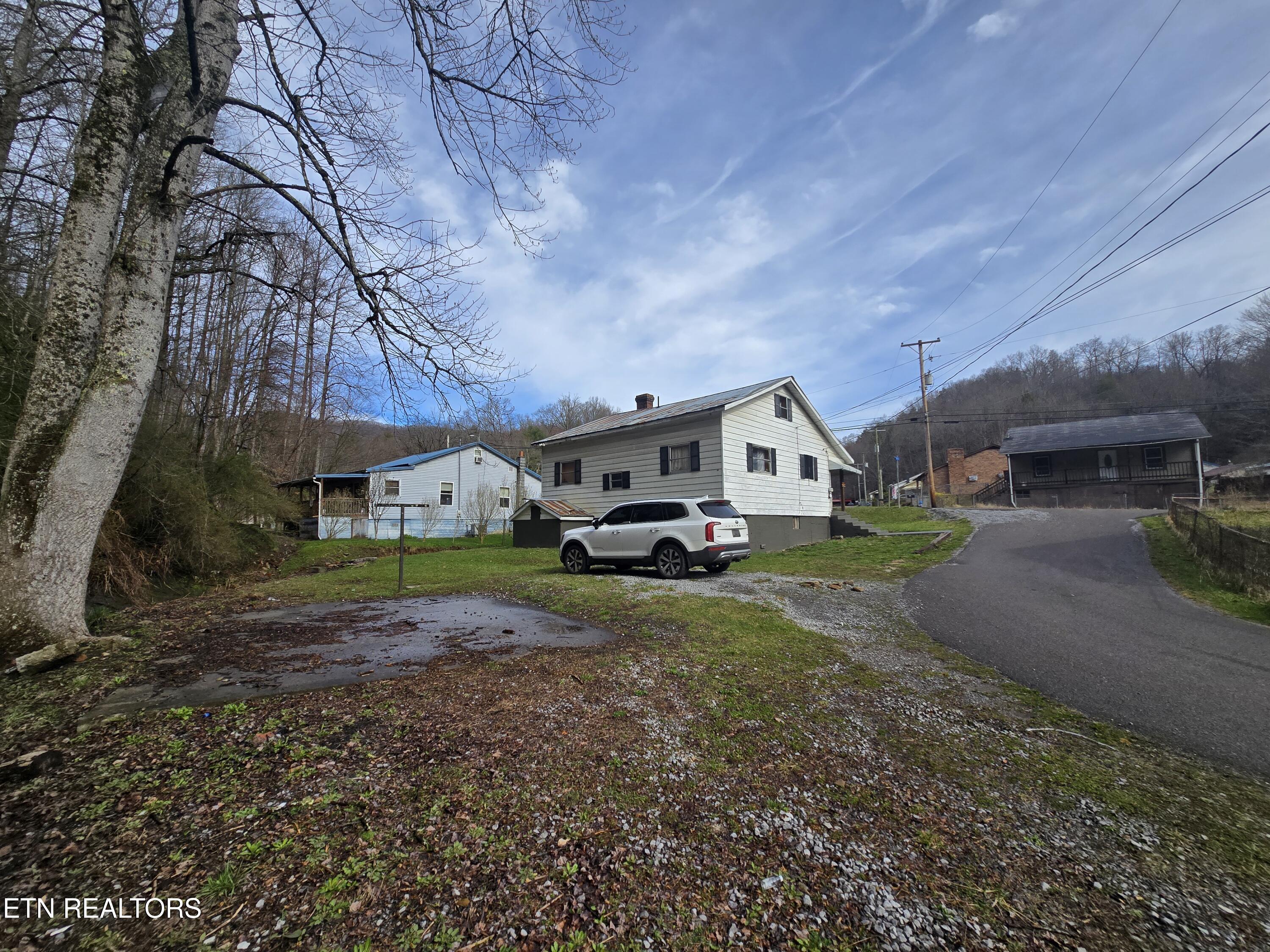 640 Exeter Road Appalachia, VA 24216 - Photo 8 of 40 20250324_104418