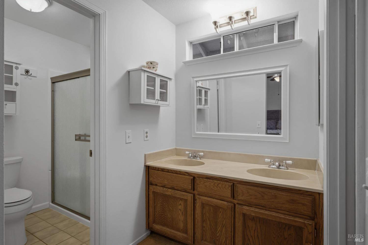 2273 White Chapel Court Santa Rosa, CA 95401 - Photo 35 of 59 Primary Bathroom