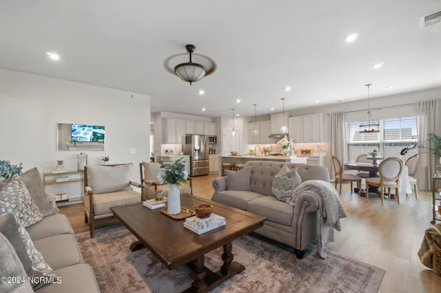 $3,350 | 130 Glenmoor Path, Moyock, NC 27958