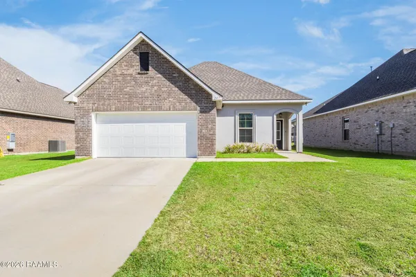 $275,900 | 207 Ethereal Street, Youngsville, LA 70592