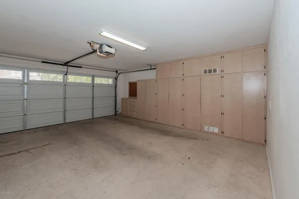 $2,095 | 17571 West Eugene Terrace, Surprise, AZ 85388