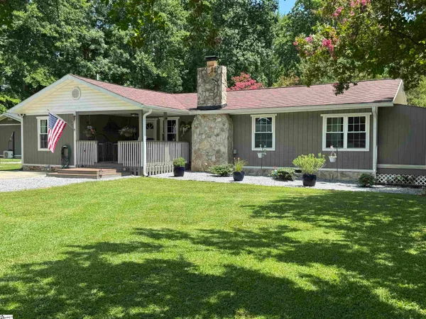 $624,500 | 159 Country Creek Drive, Pickens, SC 29671