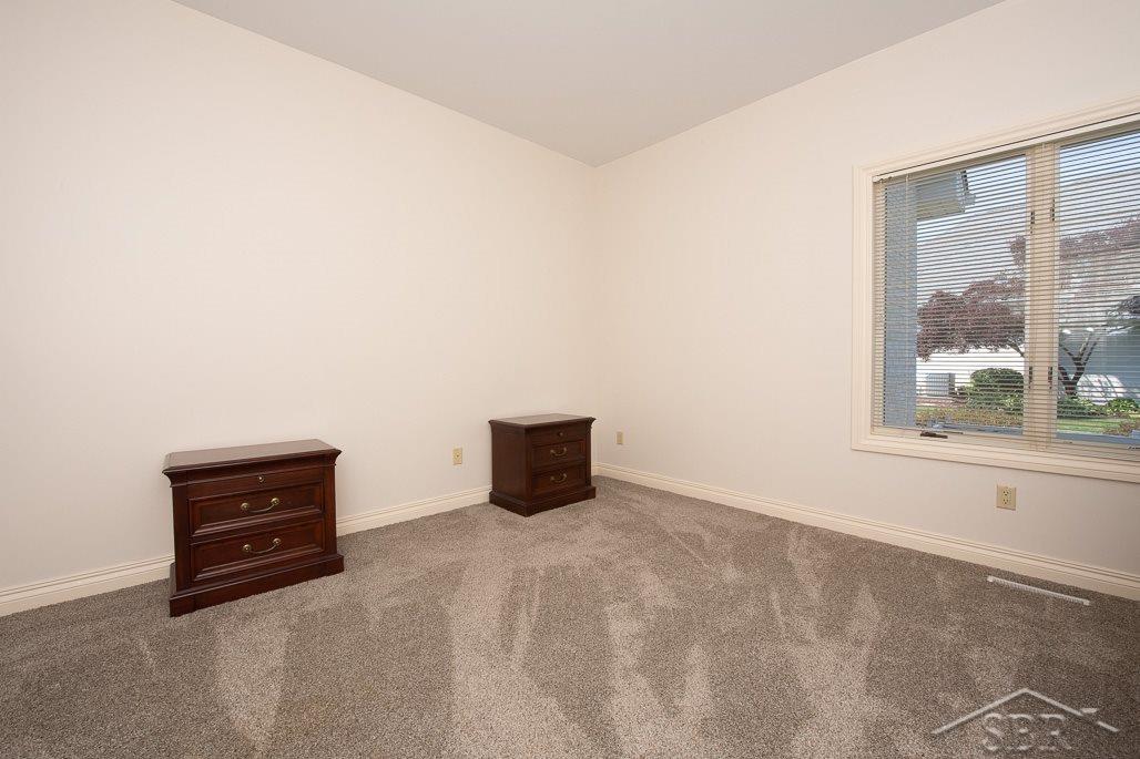 1952 West Freeland Road Bay City, MI 48706 - Photo 31 of 49 50007191-30.JPG