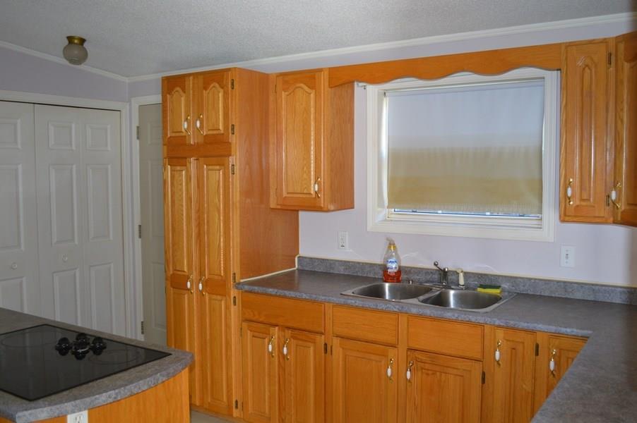 429 Shaker Road Gray, ME 04039 - Photo 3 of 27 Photo