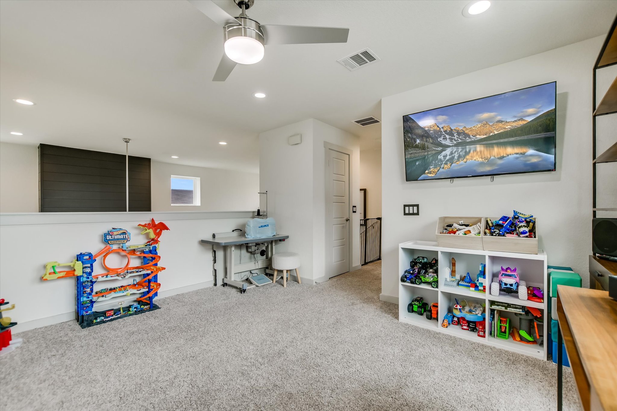 117 Deserti Road Leander, TX 78641 - Photo 14 of 21 Game room with light carpet, recessed lighting, and ceiling fan