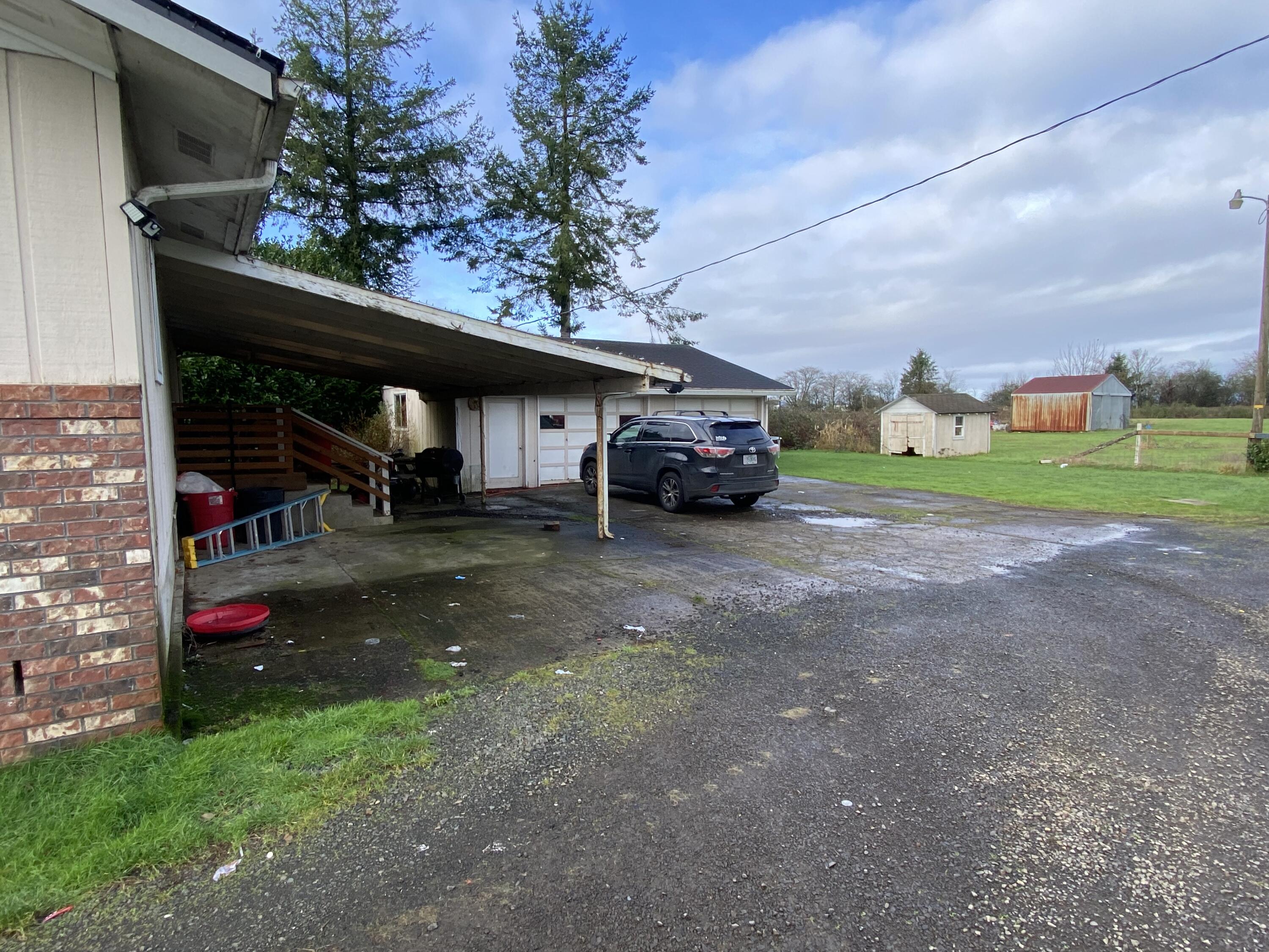 6735 South Prairie Road Tillamook, OR 97141 - Photo 21 of 23 a view of street and small yard