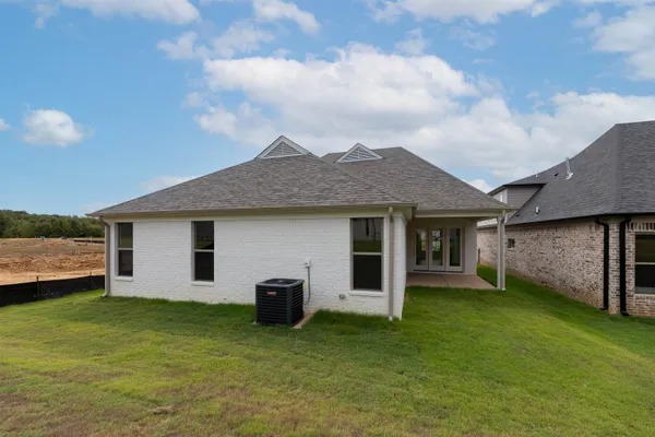 $364,900 | 350 Green Willow Drive, Oakland, TN 38060