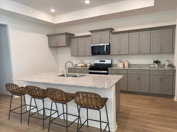 $364,900 | 350 Green Willow Drive, Oakland, TN 38060