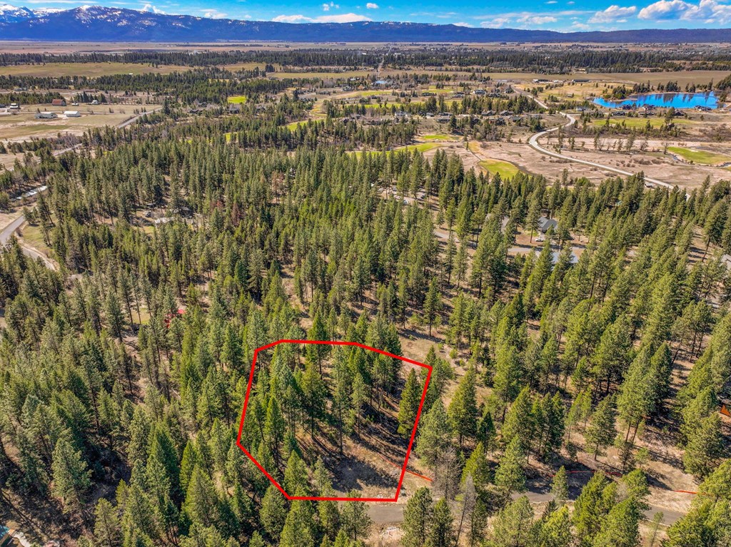 9 Collins Court, Unit 2 McCall, ID 83638 - Photo 20 of 33