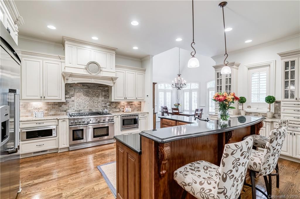 6545 Alexander Road Charlotte, NC 28270 - Photo 9 of 46