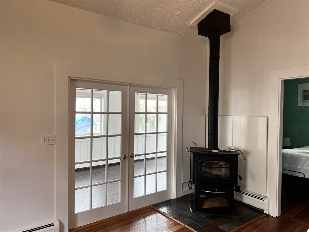 29 R Cutler Street, Unit 1 Winthrop, MA 02152 - Photo 12 of 20