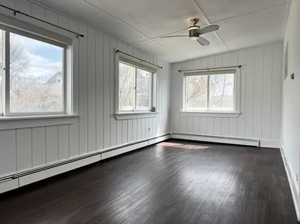 $2,600 | 29 R Cutler Street, Unit 1, Winthrop, MA 02152