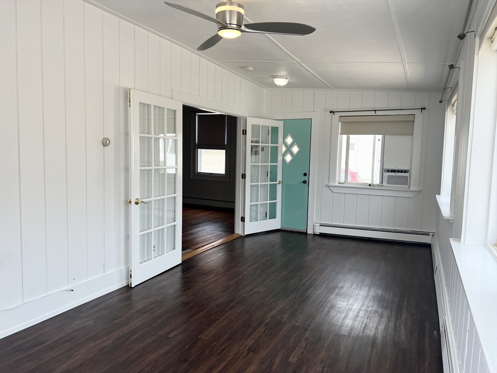 29 R Cutler Street, Unit 1 Winthrop, MA 02152 - Photo 6 of 20