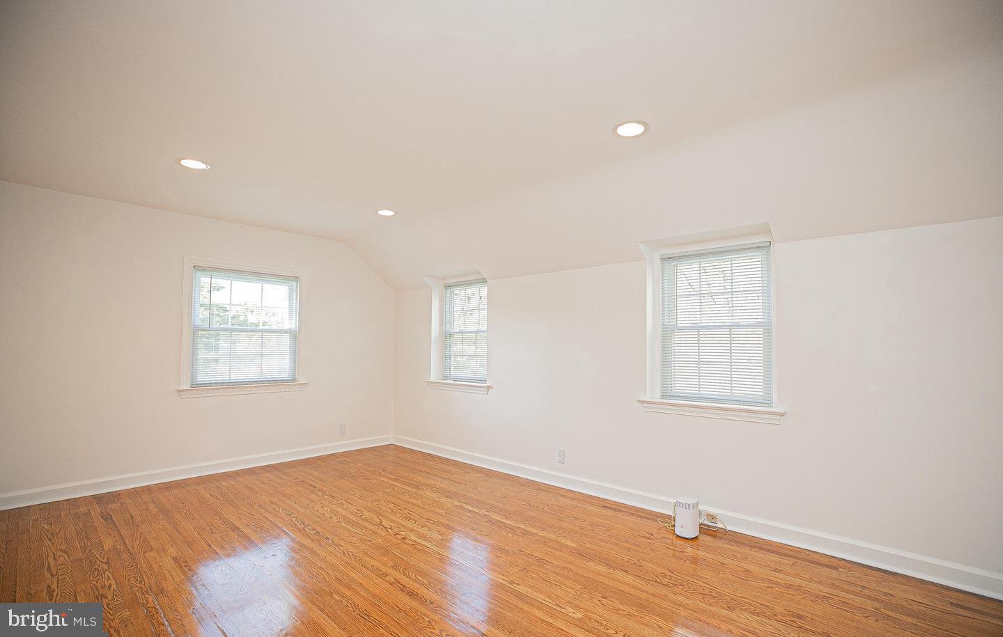 526 Williams Road Wynnewood, PA 19096 - Photo 17 of 28