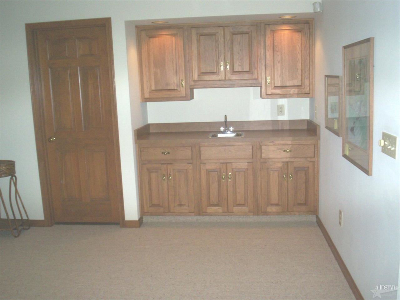 2833 Wind Pump Road Fort Wayne, IN 46804 - Photo 12 of 18