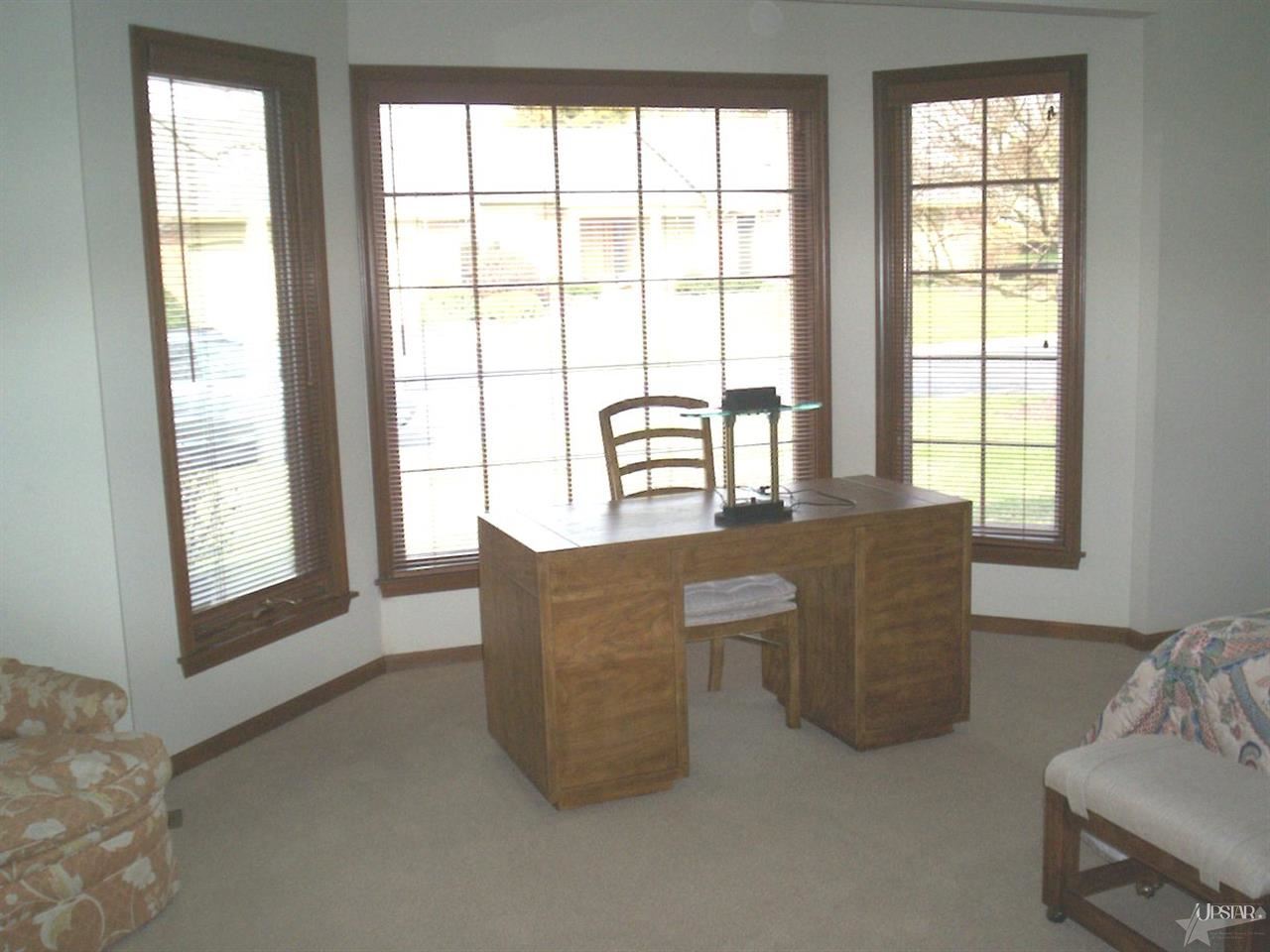 2833 Wind Pump Road Fort Wayne, IN 46804 - Photo 10 of 18