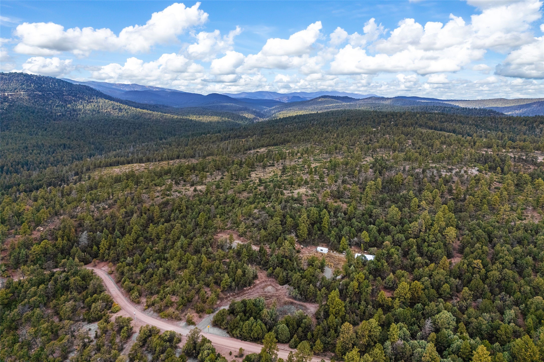 285 La Cueva Road Glorieta, NM 87535 - Photo 3 of 16