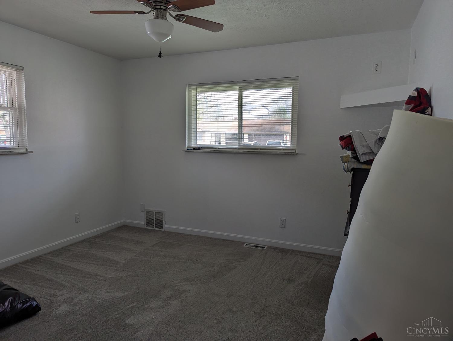 6911 Rutherford Court Cincinnati, OH 45239 - Photo 11 of 16