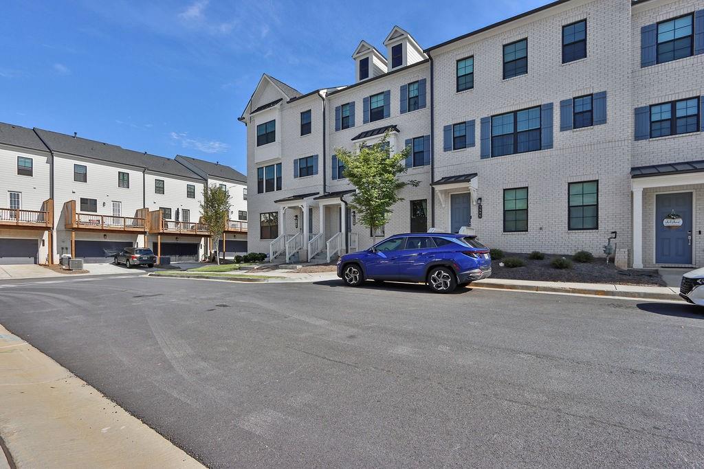 3535 Senna Road Duluth, GA 30096 - Photo 3 of 28