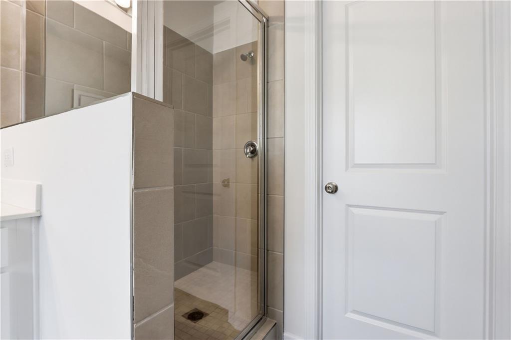 3535 Senna Road Duluth, GA 30096 - Photo 58 of 60 a bathroom with a shower