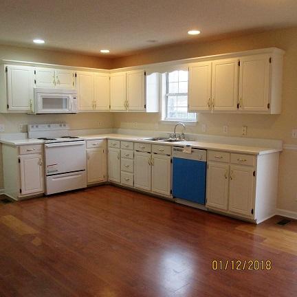 321 Mercer Drive Dalton, GA 30721 - Photo 6 of 19 Kitchen